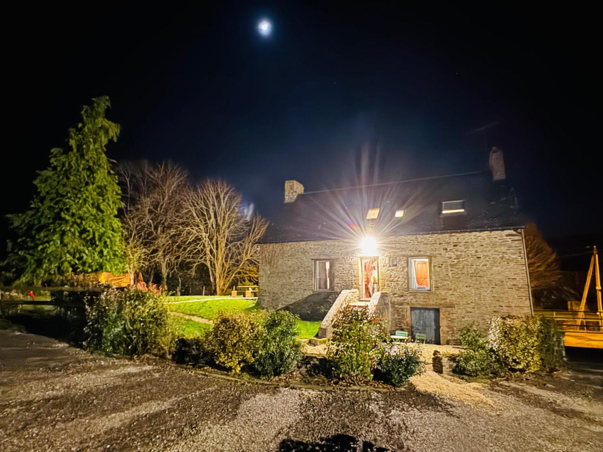 Gite Du Marais Pontorson Exterior photo